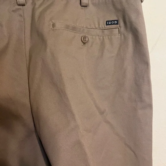 Men’s IZOD Pants - Picture 4 of 6